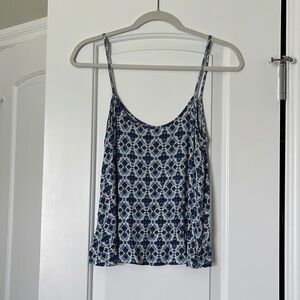 American Eagle women’s cropped flowy tank